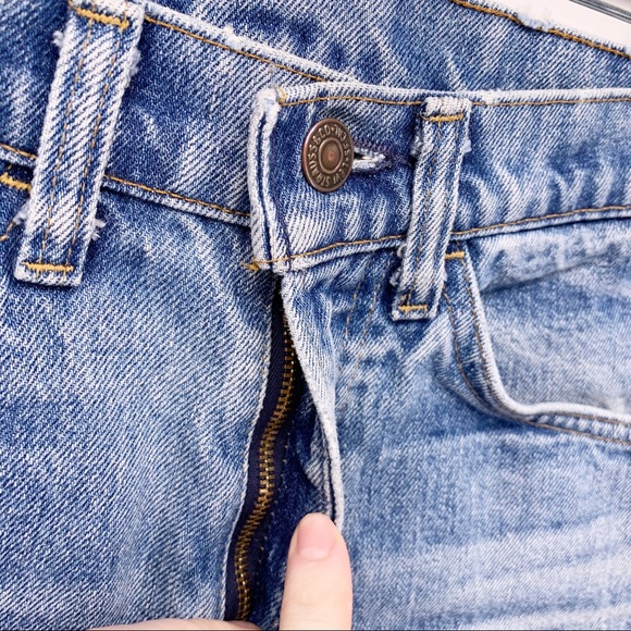 VINTAGE Levi’s Orange Tab Distressed Jean Shorts size 25 - Picture 3 of 11